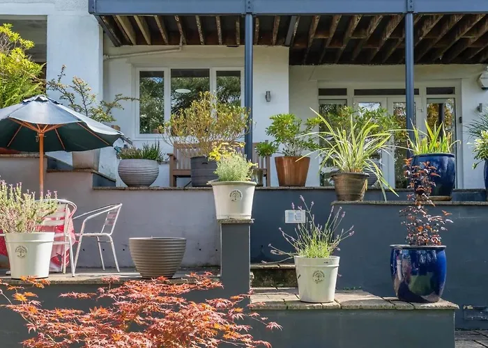 Beautiful Cotham Garden Flat 2 Bedroom Daire Bristol