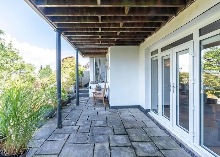 Beautiful Cotham Garden Flat 2 Bedroom * Μπρίστολ